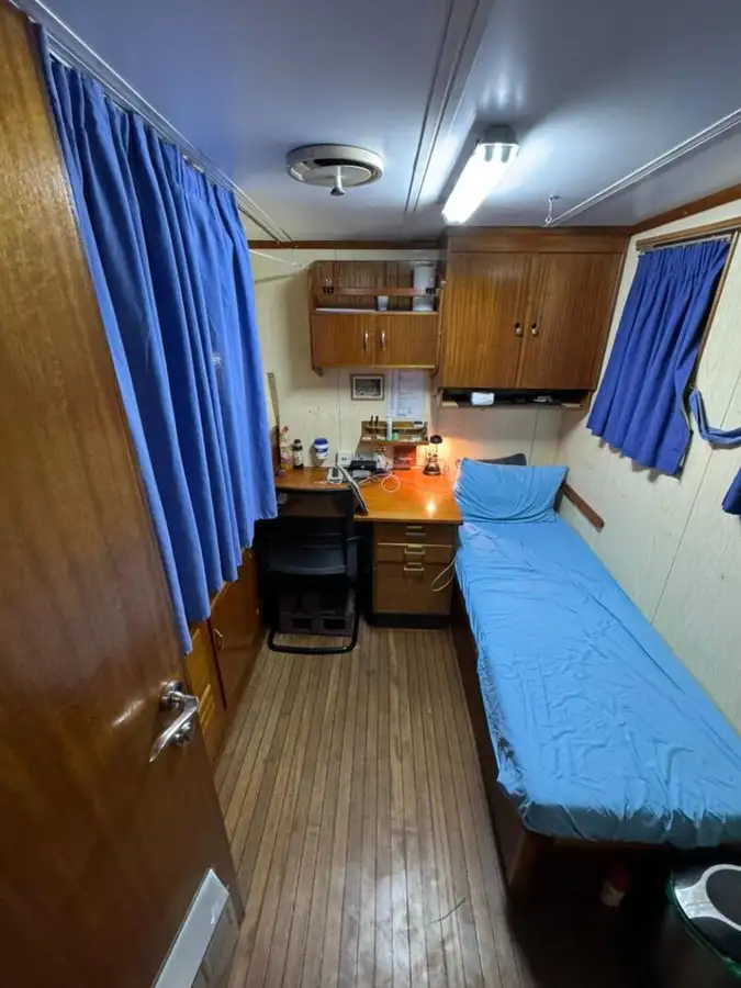 Nava container de vânzare