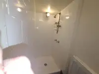 Nava de pescuit tip trauler de vânzare