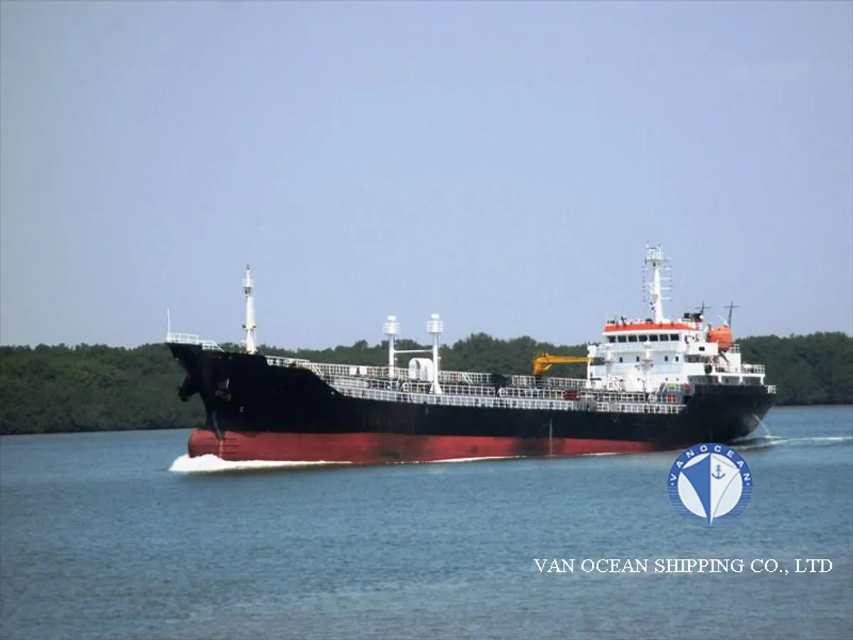 Tanc petrolier / chimic de vânzare