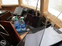 Nava de pescuit tip trauler de vânzare