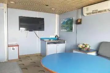 Navă de croazieră de vânzare