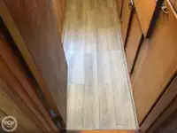 Nava de pescuit tip trauler de vânzare