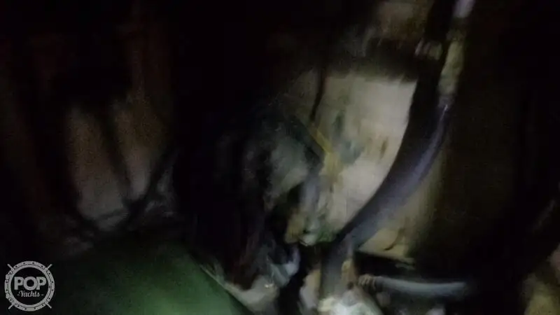Nava de pescuit tip trauler de vânzare