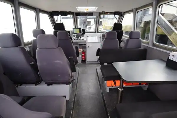 Navă de transport echipaj de vânzare