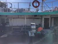 Nava de pescuit tip trauler de vânzare