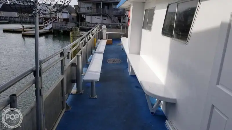 Catamaran de vânzare