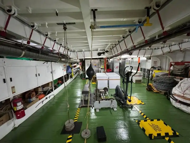 Nava container de vânzare