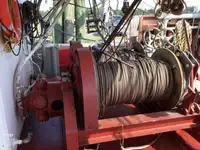 Nava de pescuit tip trauler de vânzare