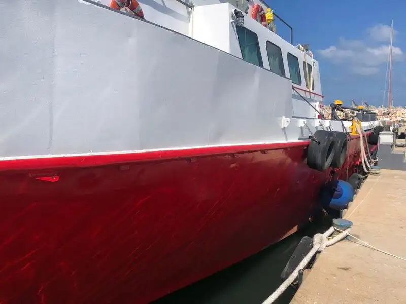 Nava container de vânzare