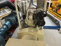 Nava de pescuit tip trauler de vânzare