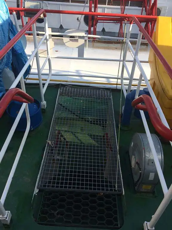 Nava container de vânzare