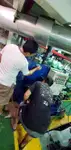 Ambarcațiune de debarcare, cu rezervoare de vânzare
