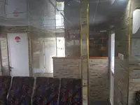 Șalupă de vânzare