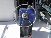 Nava de pescuit tip trauler de vânzare
