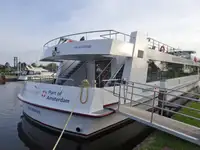 Navă de croazieră de vânzare