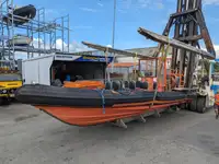 Ambarcație gonflabilă rigidă de vânzare