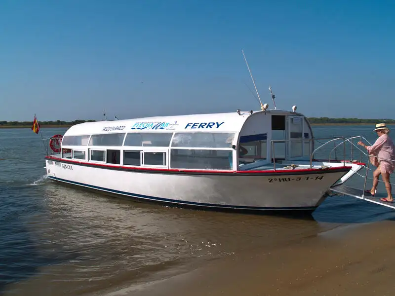 Navă de feribot de vânzare