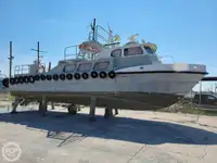 Navă de transport echipaj de vânzare