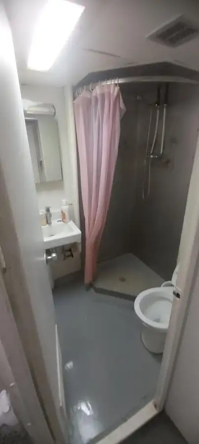 Navă de cercetare de vânzare