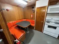 Navă de transport echipaj de vânzare
