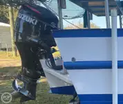 Nava de pescuit tip trauler de vânzare