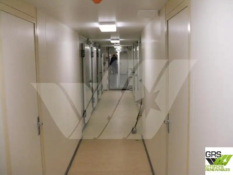 Nava container de vânzare
