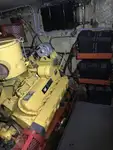 Nava de pescuit tip trauler de vânzare