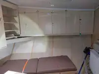 Navă de sondaj de vânzare