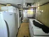 Nava de pescuit tip trauler de vânzare