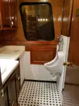 Navă de croazieră de vânzare