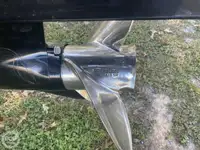 Nava de pescuit tip trauler de vânzare
