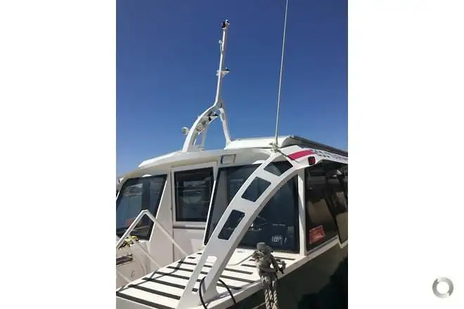 Catamaran de vânzare