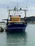 Nava de pescuit tip trauler de vânzare