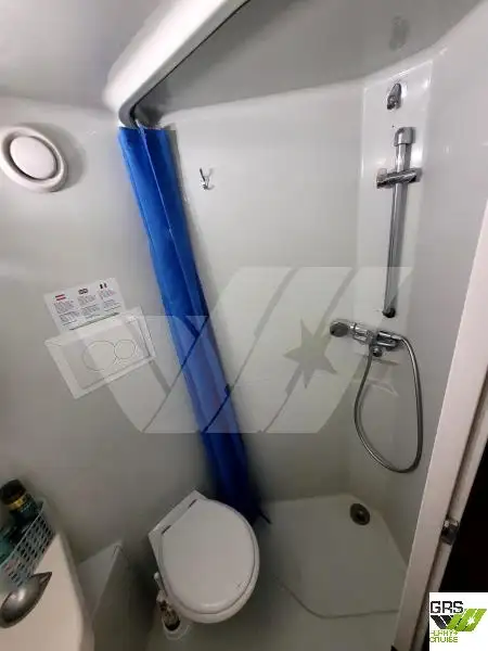 Navă de croazieră de vânzare