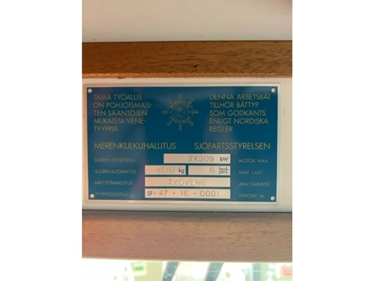Ambarcațiuni de lucru de vânzare