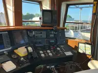 Navă de croazieră și feribot de vânzare