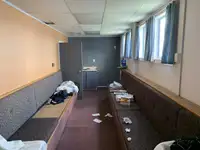 Barjă de vânzare
