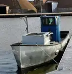 Nava de pescuit tip trauler de vânzare