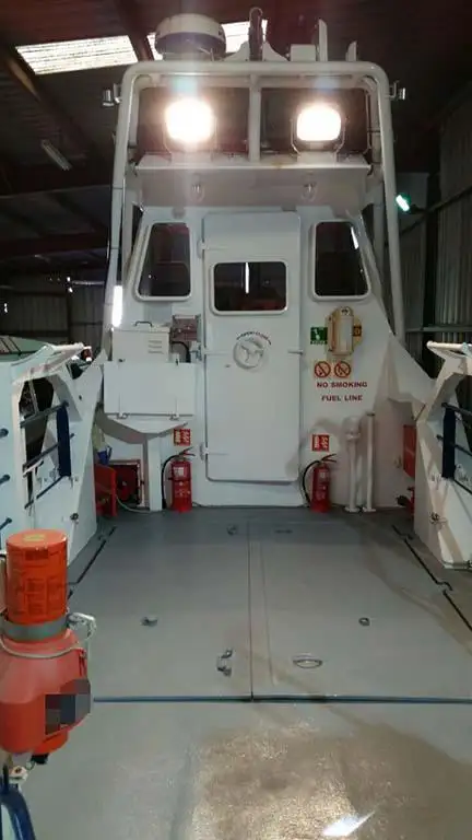 Navă de transport echipaj de vânzare