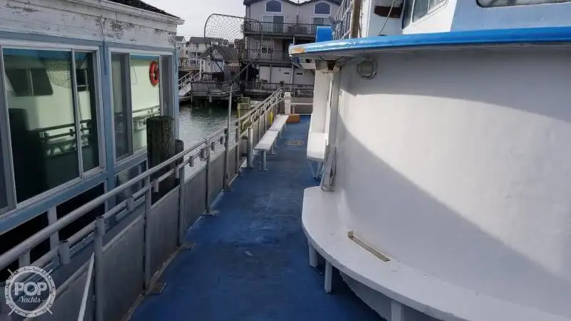 Catamaran de vânzare