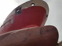 Nava de pescuit tip trauler de vânzare