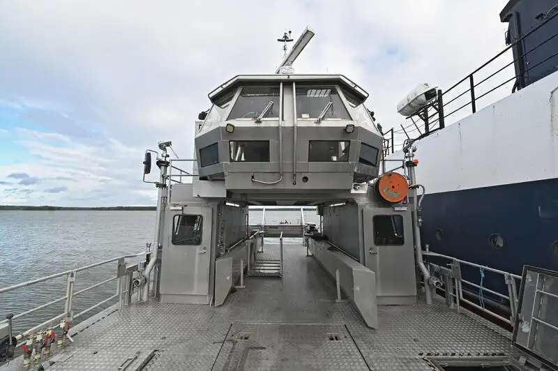 Catamaran de vânzare