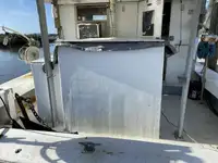 Nava de pescuit tip trauler de vânzare
