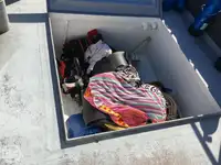Nava de pescuit tip trauler de vânzare