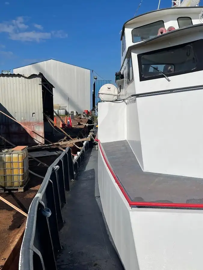 Nava container de vânzare