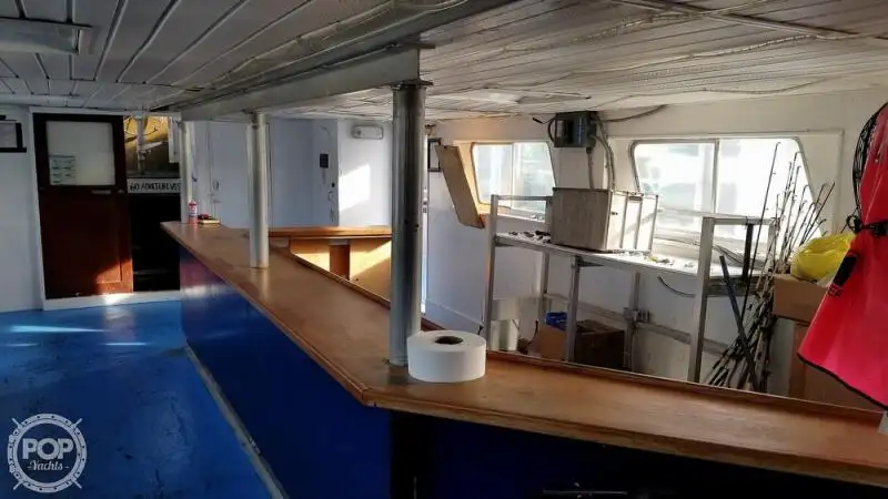 Catamaran de vânzare