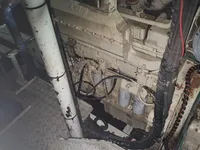 Nava de pescuit tip trauler de vânzare