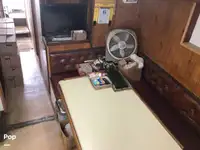 Nava de pescuit tip trauler de vânzare