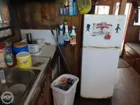 Nava de pescuit tip trauler de vânzare