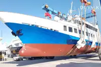 Navă cu feribotul de vânzare
